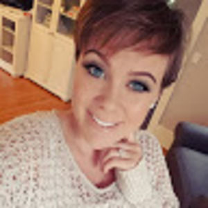 Meet your Posher, Britney-ann